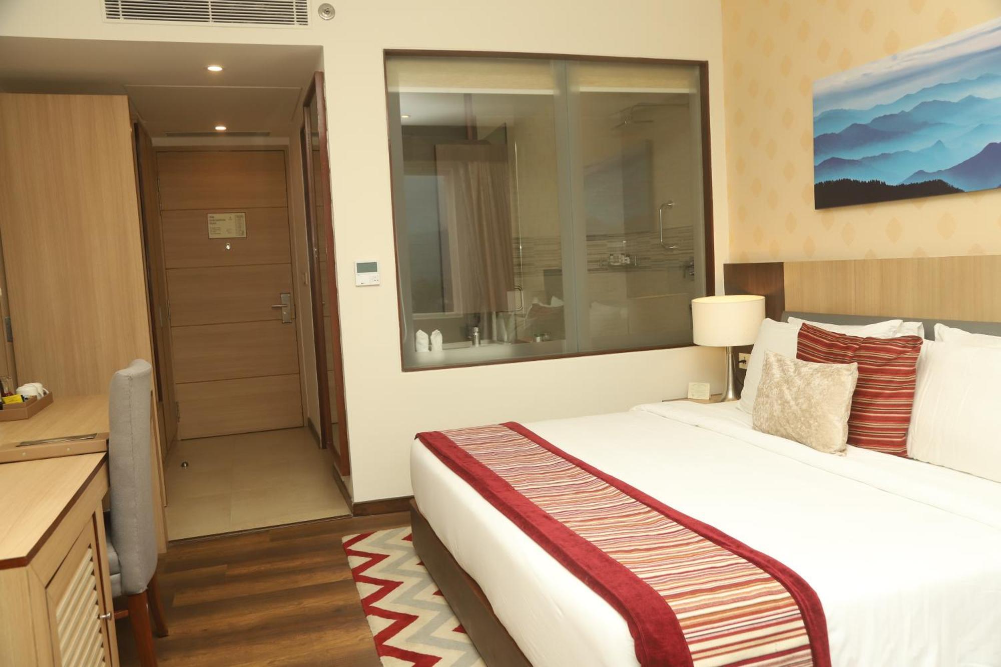 Vivanta Chitwan Bharatpur Bharatpur  Extérieur photo