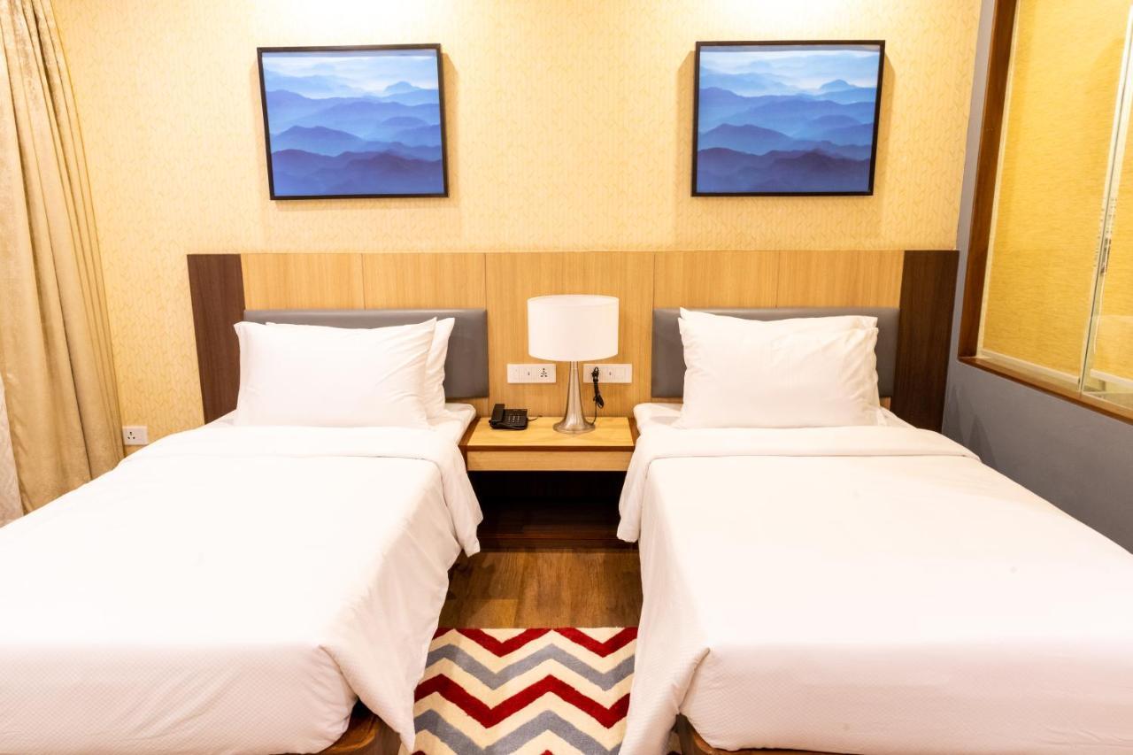 Vivanta Chitwan Bharatpur Bharatpur  Extérieur photo